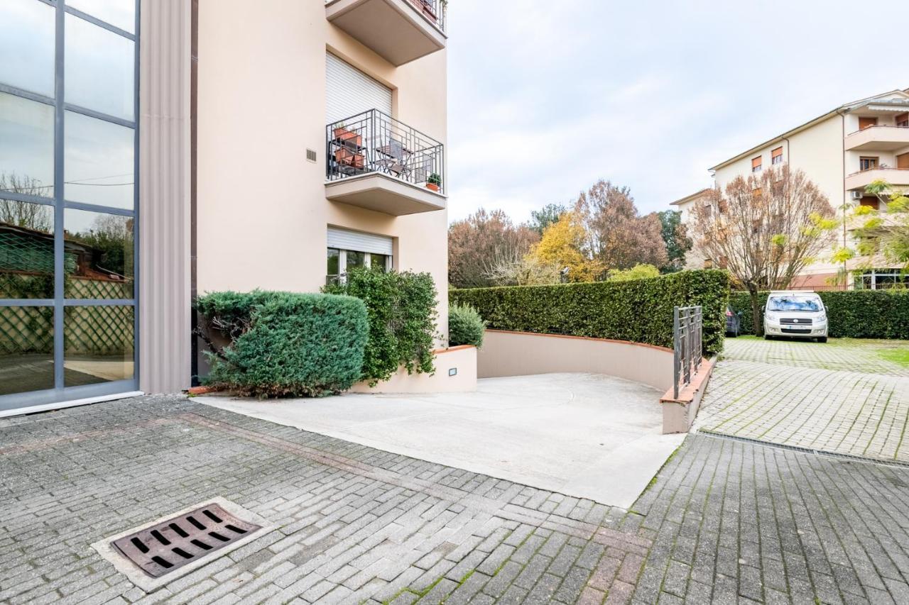 Appartamento Le Cornici Lucca Exterior foto